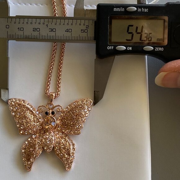 FAC Rose Gold Swarovski Crystal Butterfly Necklace NWT - Picture 8 of 9